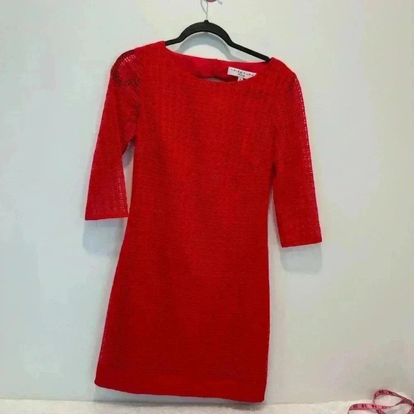 Trina‎ Turk Red Eyelet Dress Size 2 Peekaboo Back Cut Out - Picture 2 of 14